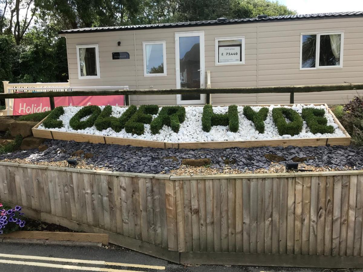2 Bedroom Caravan Nv16, Lower Hyde, Shanklin, Isle Of Wight Exterior photo